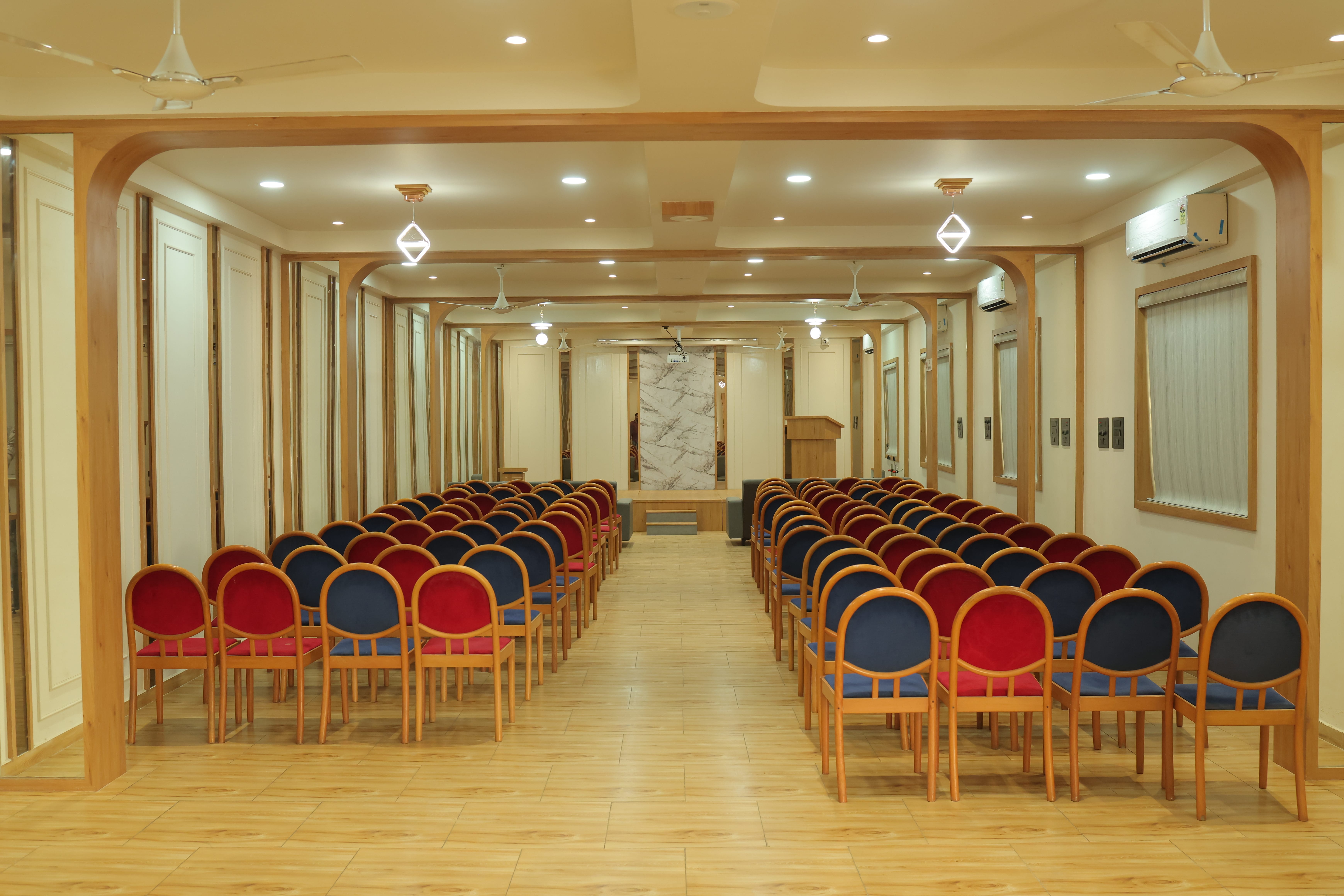 Royal Seating Layout