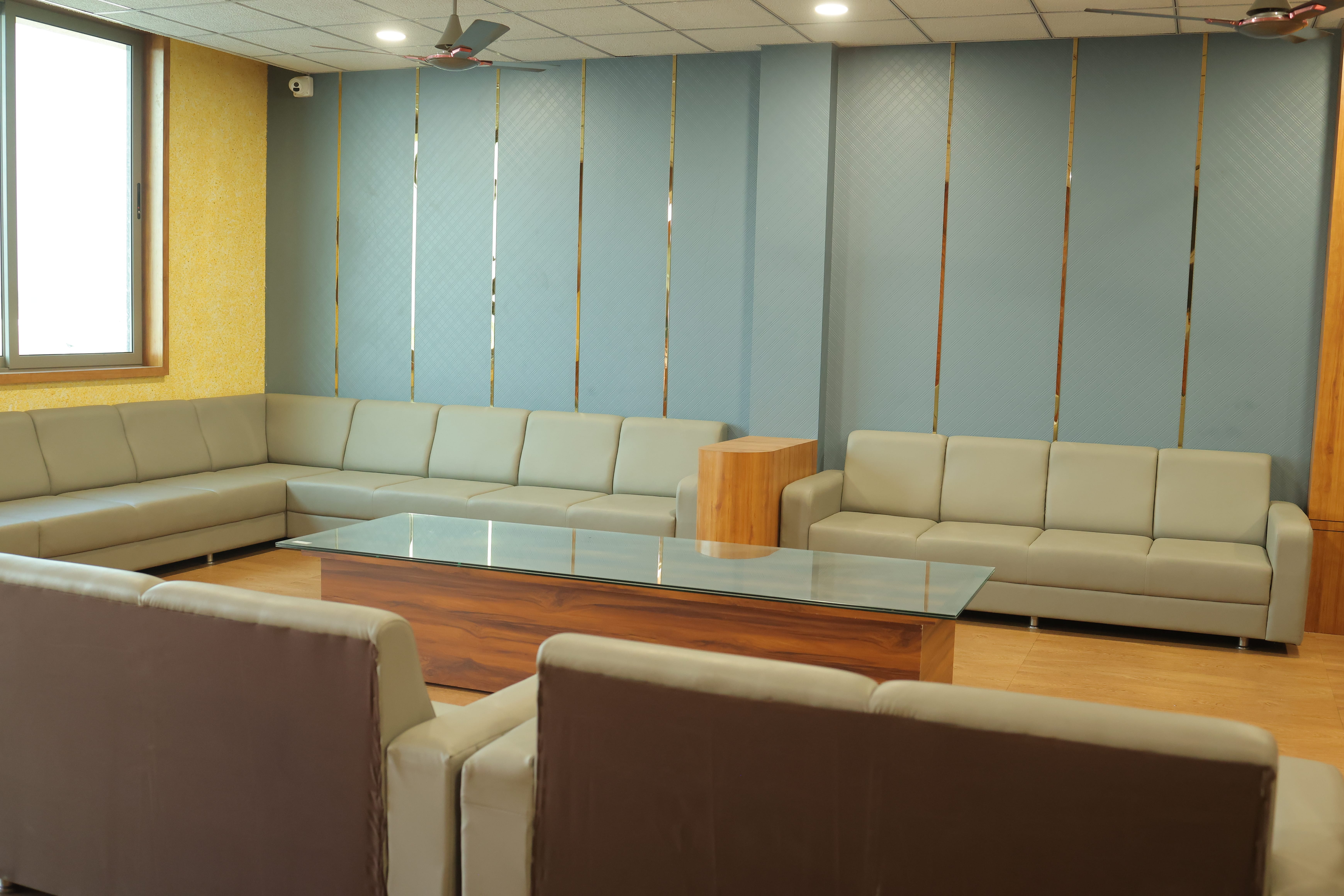 Executive Dining Lounge